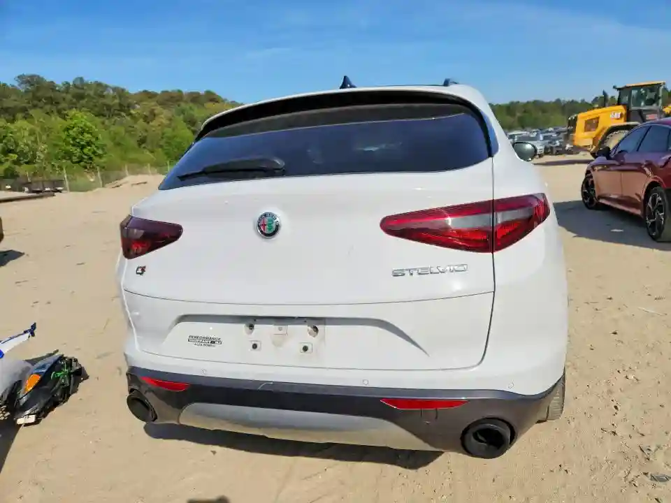 ZASPAKBN3P7D58962 2023 ALFA ROMEO STELVIO-5