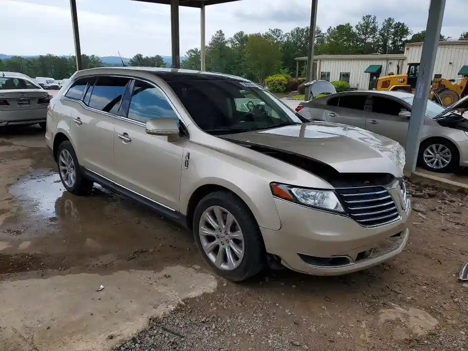 2LMHJ5FK1HBL00680 2017 LINCOLN MKT-3