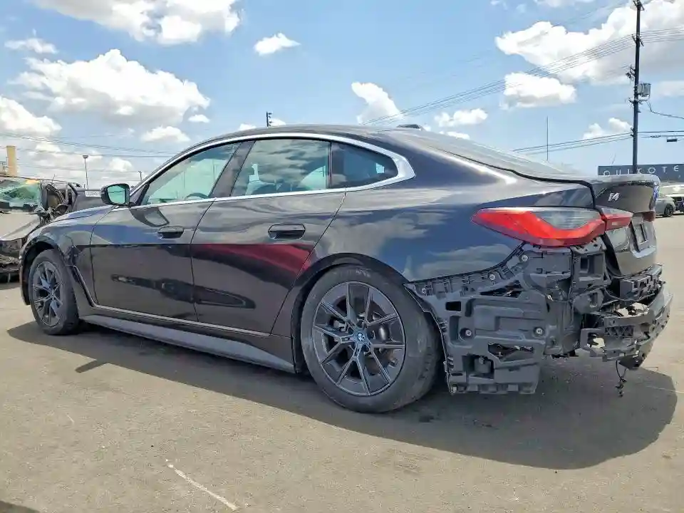 WBY43AW03RFS43977 2024 BMW I4 EDRIVE-1