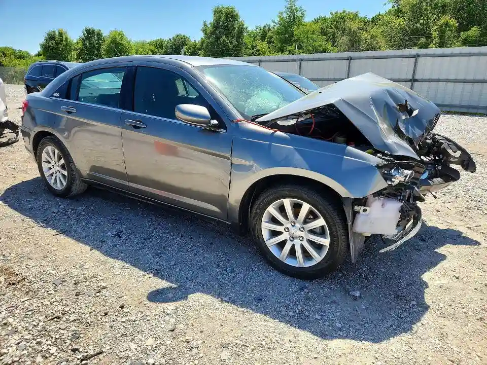 1C3CCBBB4DN514087 2013 CHRYSLER 200-3