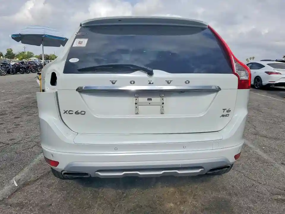YV449MRR6H2128837 2017 VOLVO XC60-5