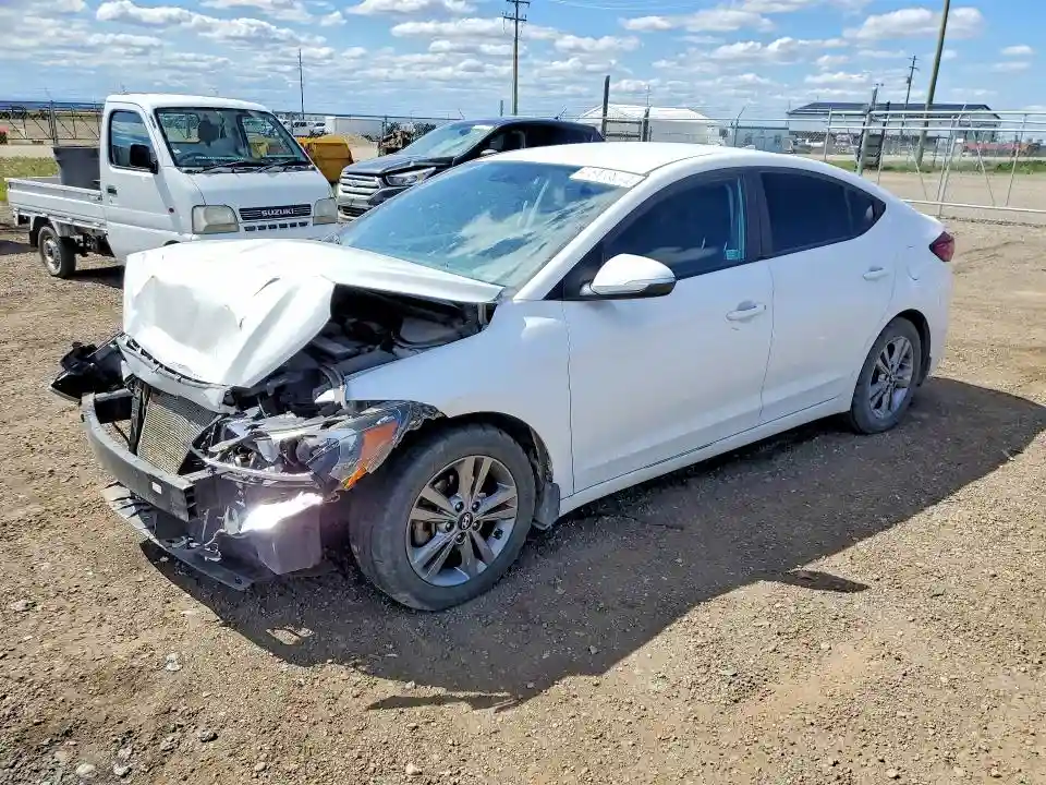 KMHD84LF4JU633284 2018 HYUNDAI ELANTRA-0