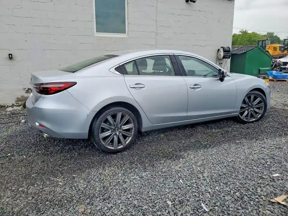 JM1GL1VM1K1504187 2019 MAZDA 6-2