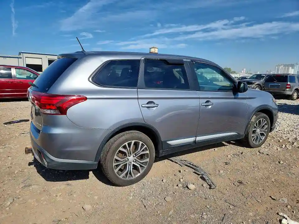 JA4AZ3A37GZ018838 2016 MITSUBISHI OUTLANDER-2
