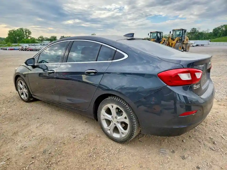 1G1BF5SMXH7194763 2017 CHEVROLET CRUZE-1