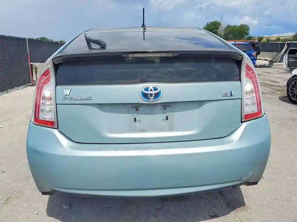 JTDKN3DUXC1482631 2012 TOYOTA PRIUS-5