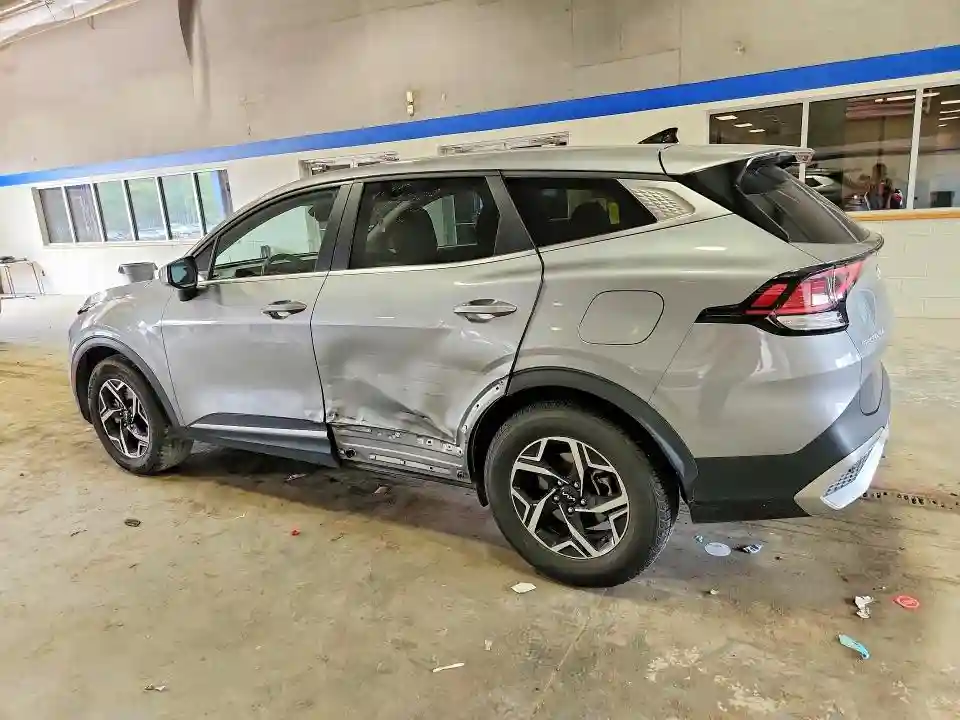 KNDPU3AF7P7143827 2023 KIA SPORTAGE-1