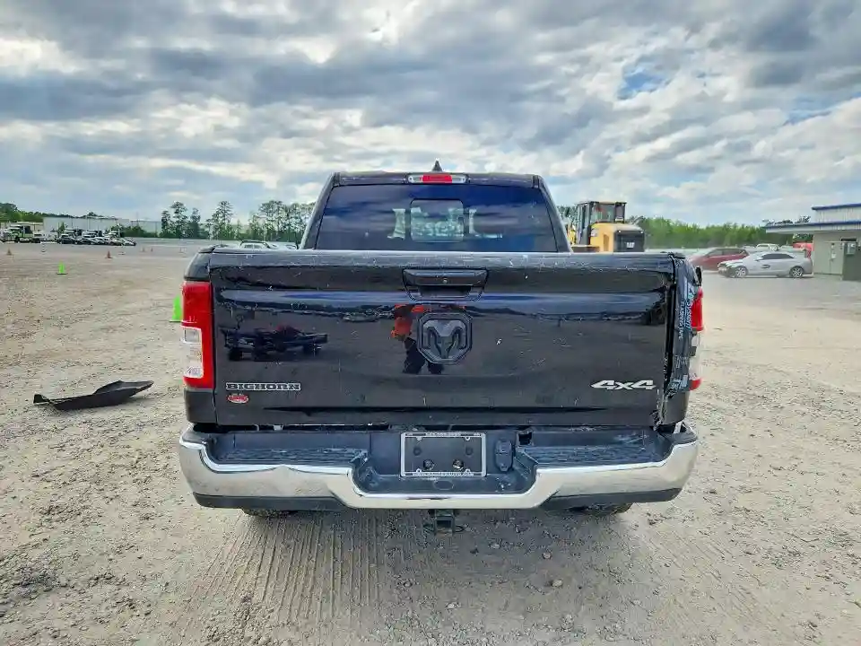1C6RRFFGXMN605759 2021 RAM 1500-5