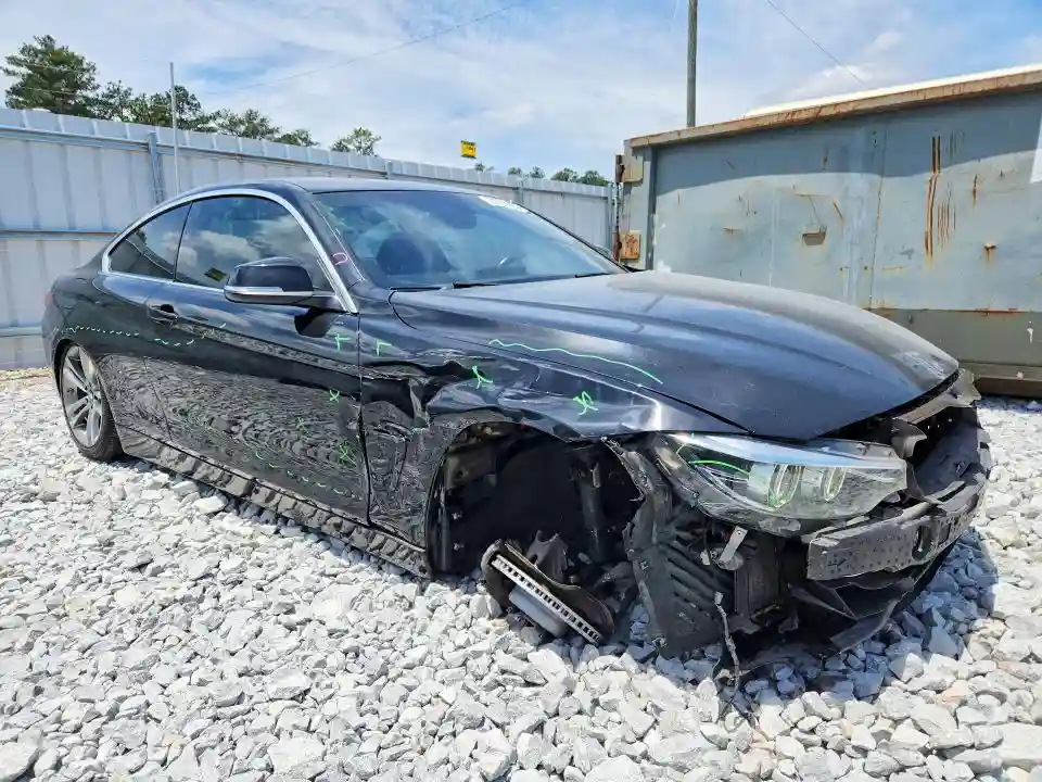 WBA4W7C57JAB93520 2018 BMW 4 SERIES-3