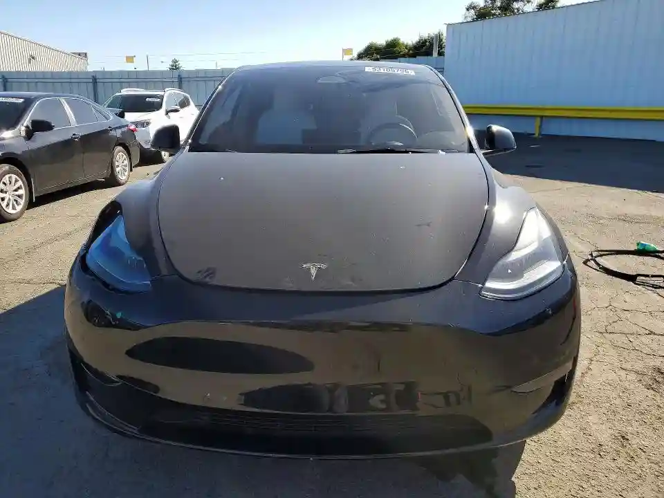 7SAYGAEE4NF554467 2022 TESLA MODEL Y-4