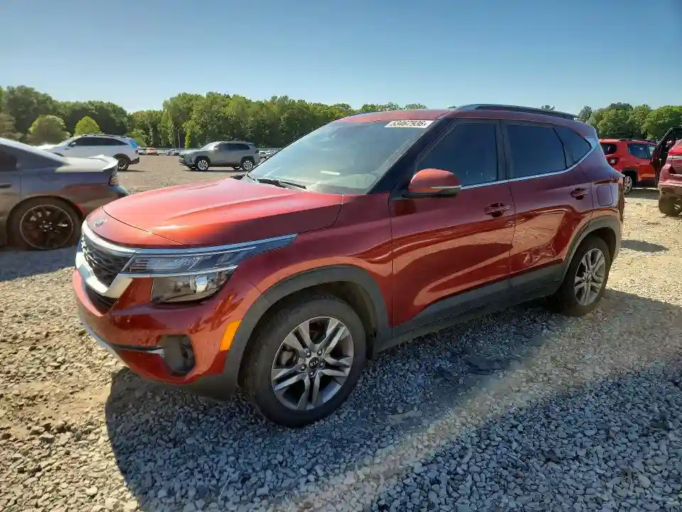 KNDEU2AA6M7089020 2021 KIA SELTOS-0