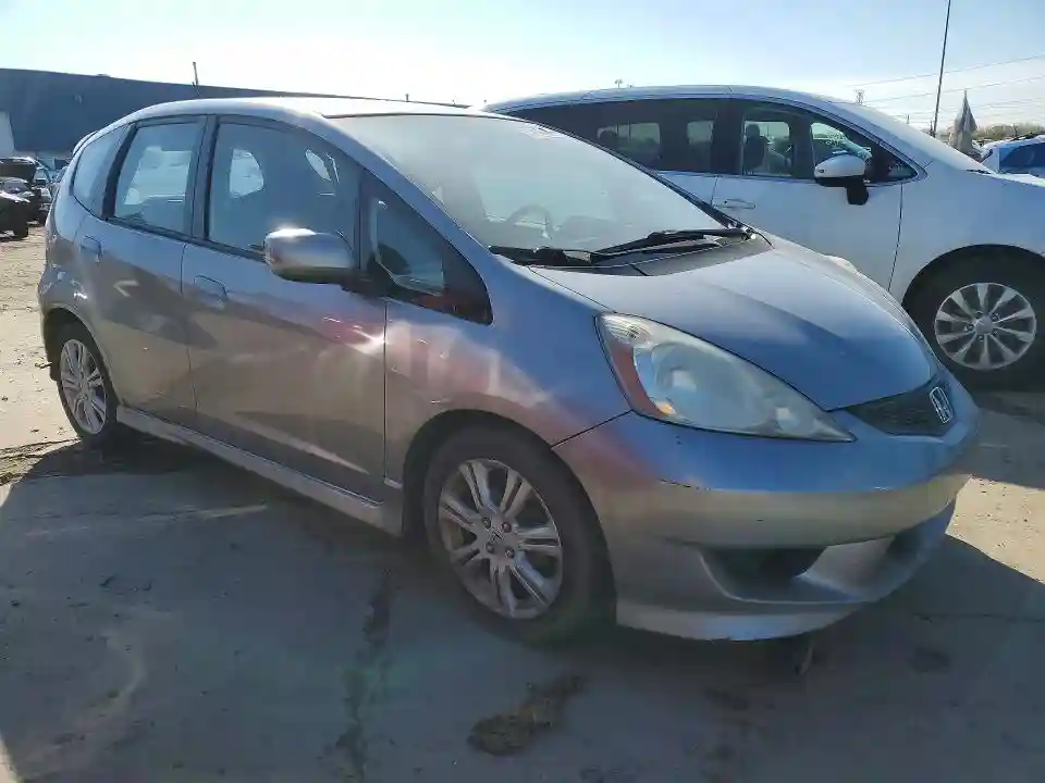 JHMGE8H46AS027665 2010 HONDA FIT-3