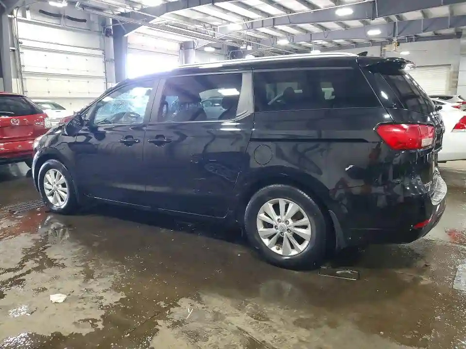 KNDMB5C1XG6099141 2016 KIA SEDONA-1