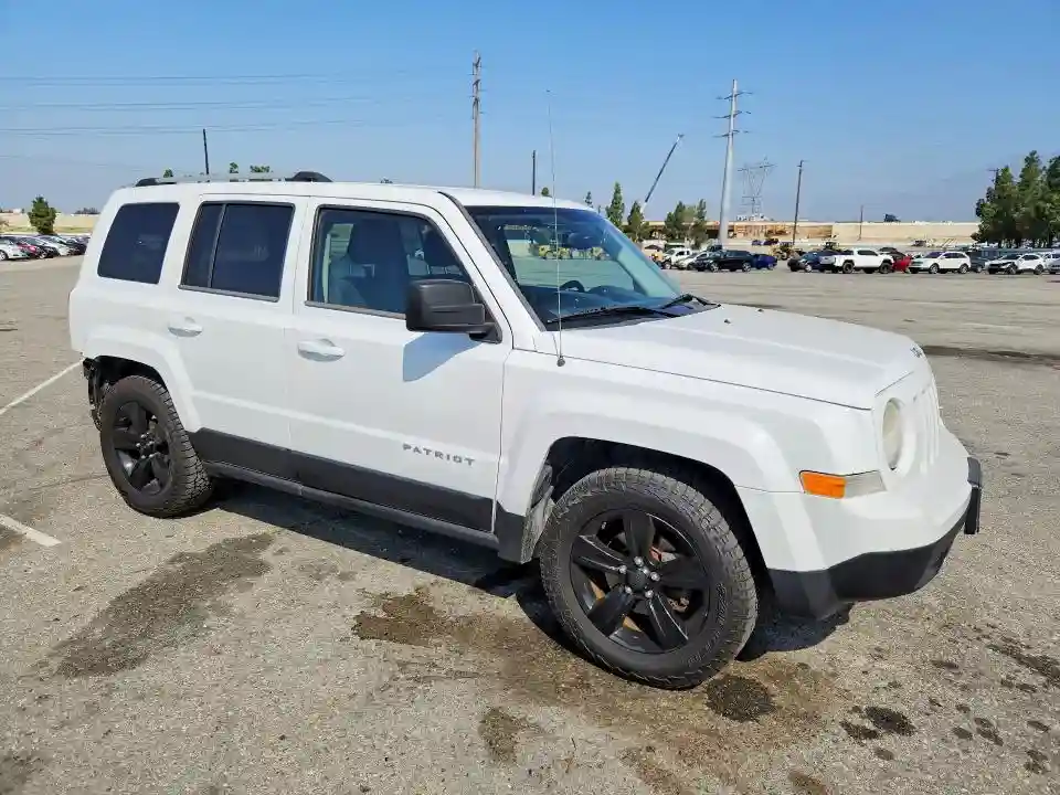 1C4NJPFA7DD191085 2013 JEEP PATRIOT-3