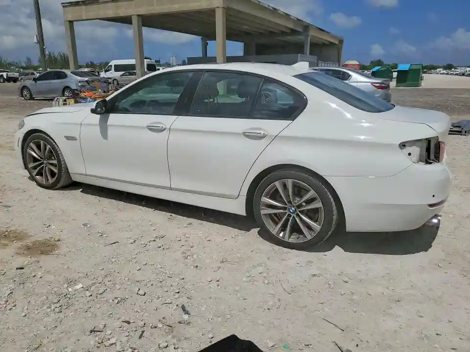 WBA5A5C55GG354635 2016 BMW 5 SERIES-1