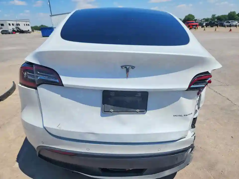 5YJYGDEE6LF014498 2020 TESLA MODEL Y-5