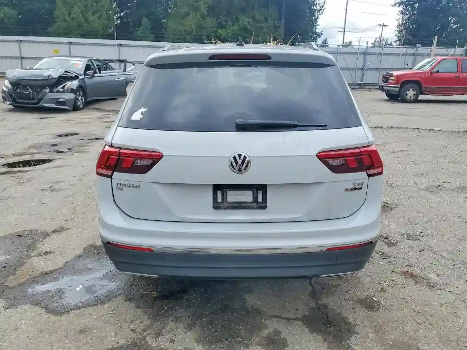 3VV2B7AX1JM115309 2018 VOLKSWAGEN TIGUAN-5