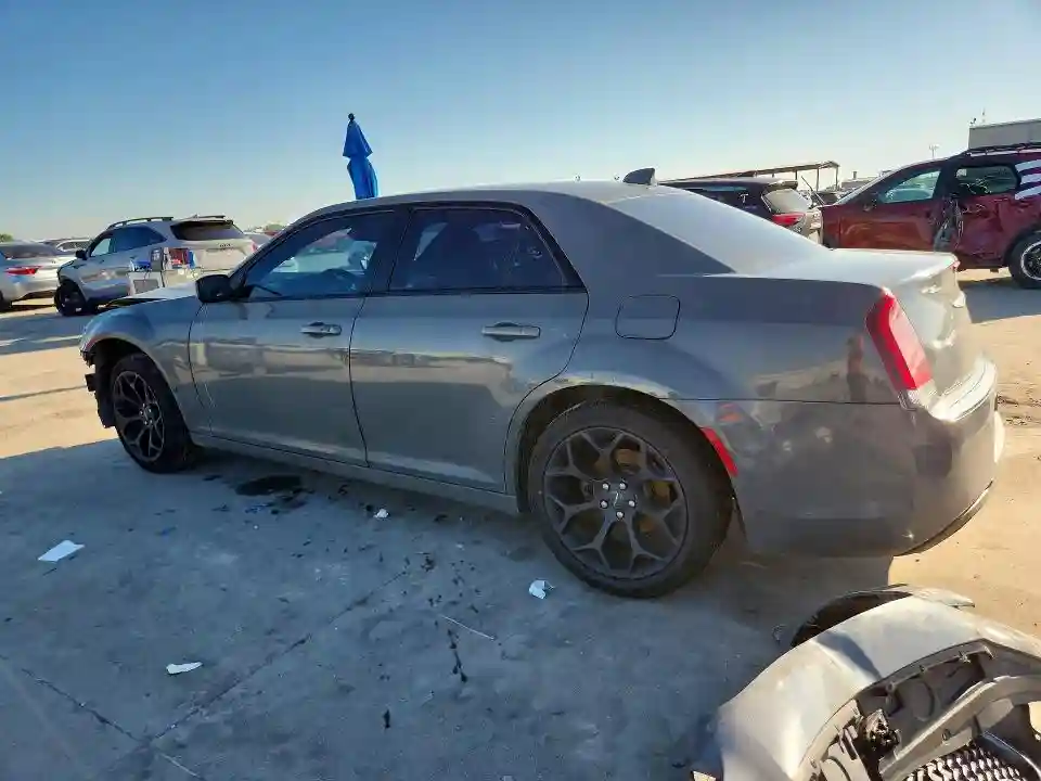 2C3CCABG4KH516112 2019 CHRYSLER 300-1