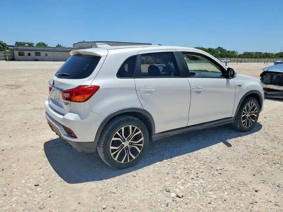 JA4AP3AUXKU034472 2019 MITSUBISHI OUTLANDER-2