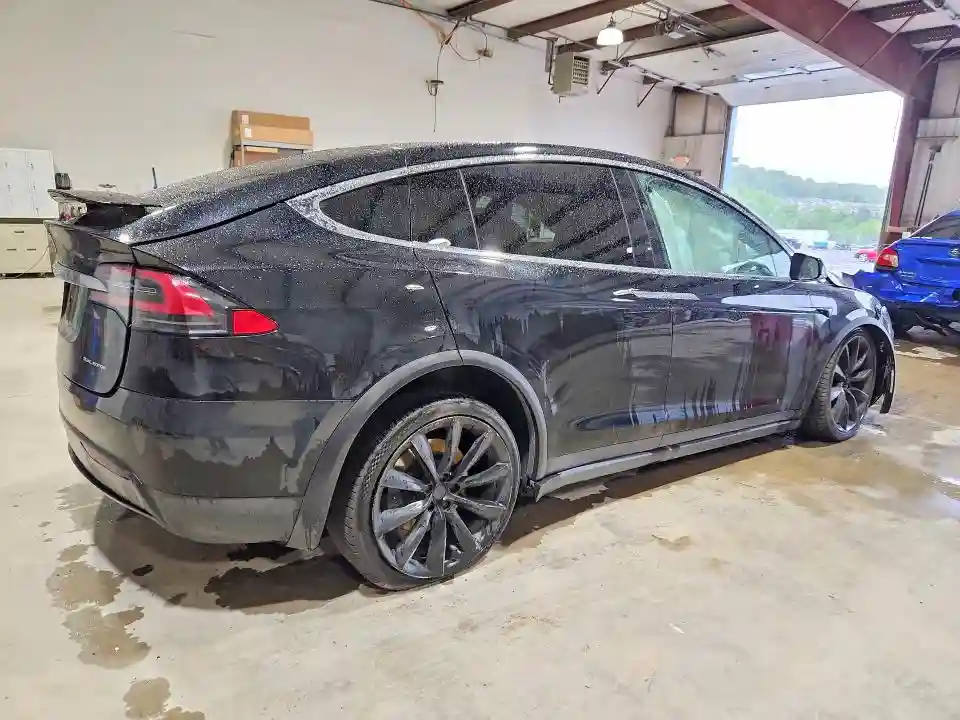 5YJXCBE26LF261148 2020 TESLA MODEL X-2