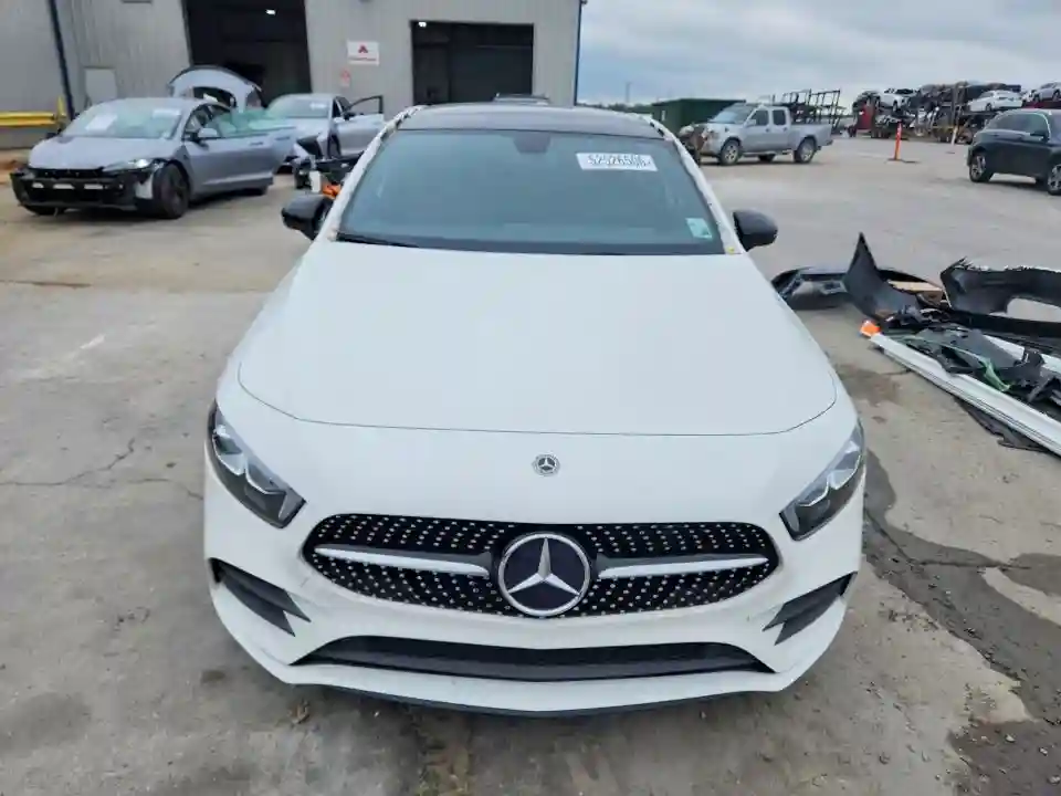 W1K3G4EB5NJ367767 2022 MERCEDES-BENZ A-CLASS-4