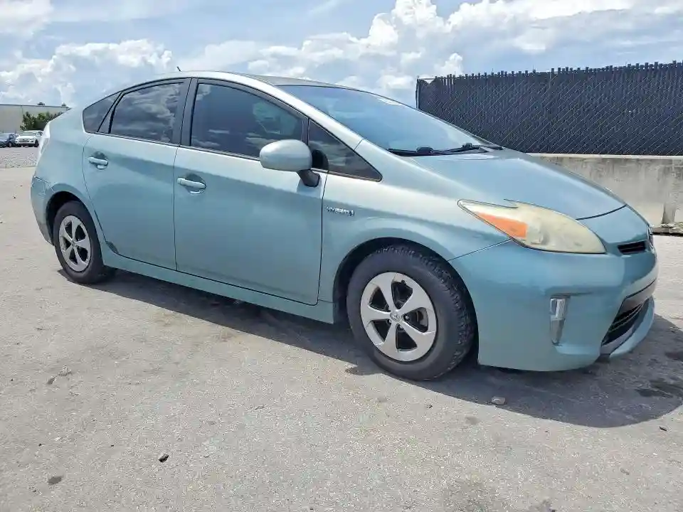 JTDKN3DUXC1482631 2012 TOYOTA PRIUS-3