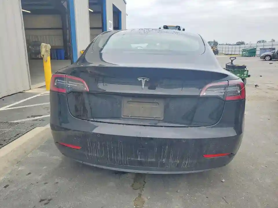 5YJ3E1EAXNF186287 2022 TESLA MODEL 3-5