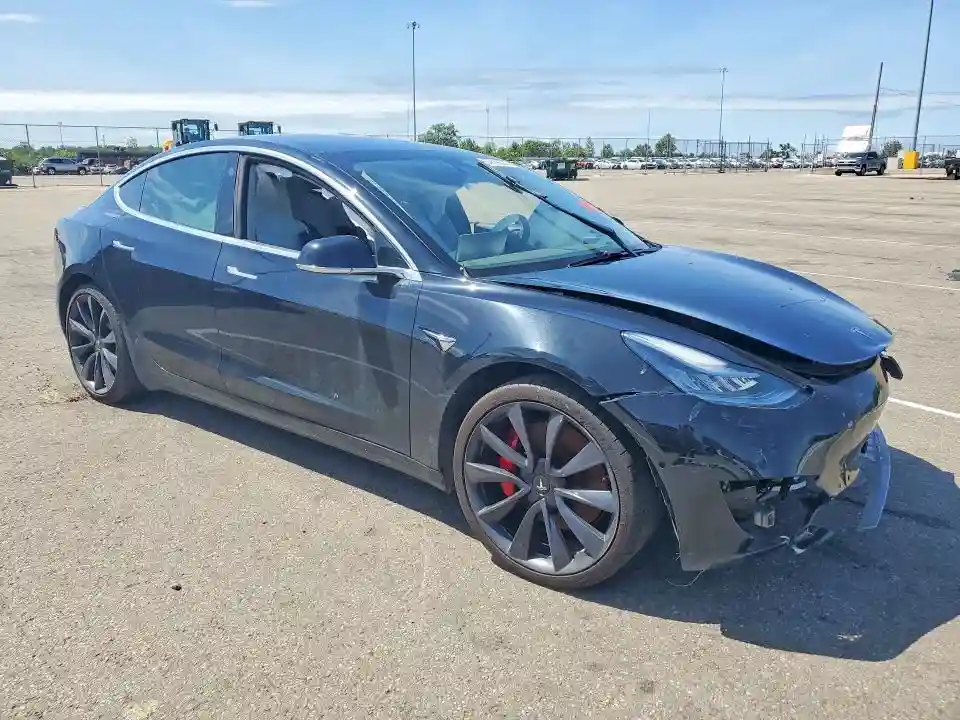 5YJ3E1EC1LF796416 2020 TESLA MODEL 3-3