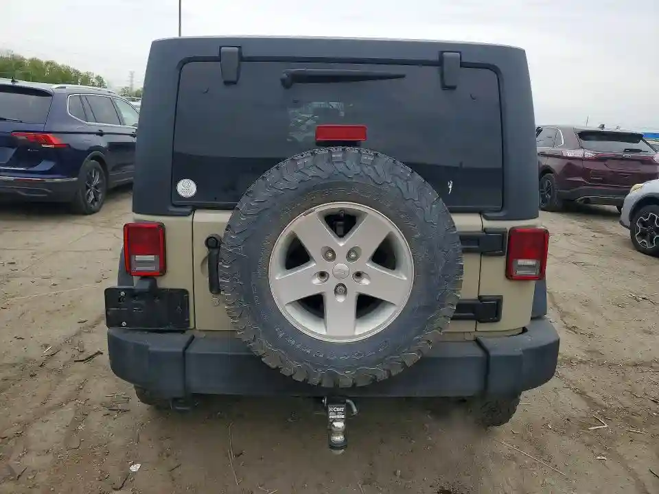 1C4BJWDG5JL911523 2018 JEEP WRANGLER-5