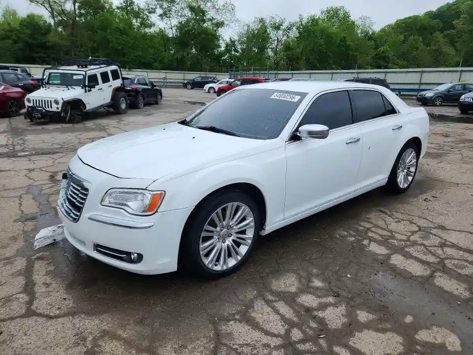 2C3CA5CG2BH581391 2011 CHRYSLER 300-0