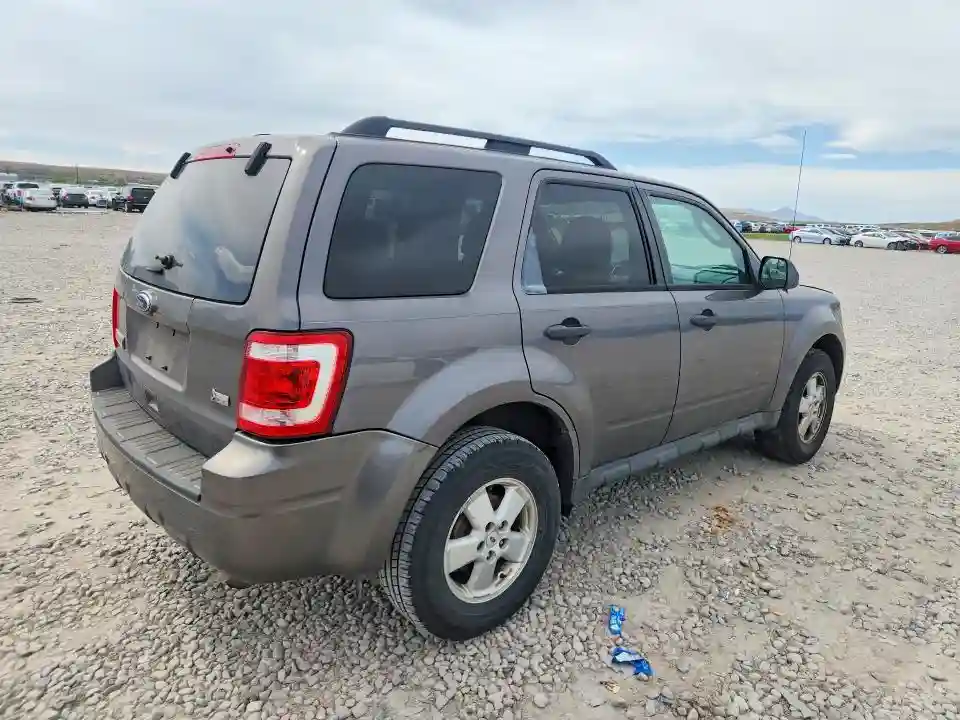 1FMCU9DG8CKB34286 2012 FORD ESCAPE-2