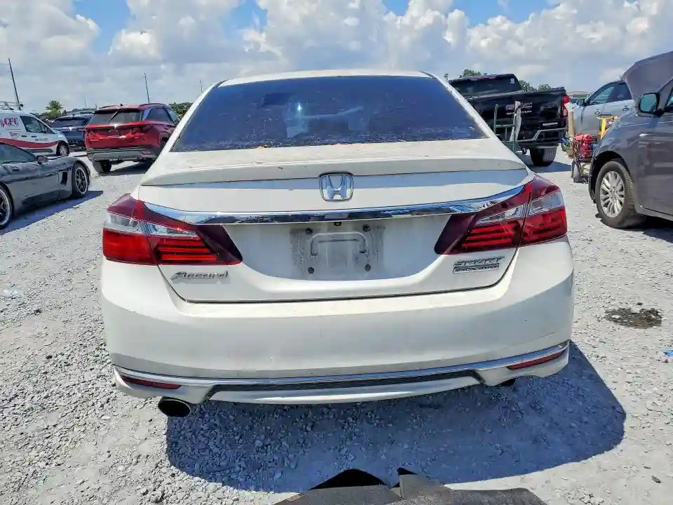 1HGCR2F16HA231331 2017 HONDA ACCORD-5