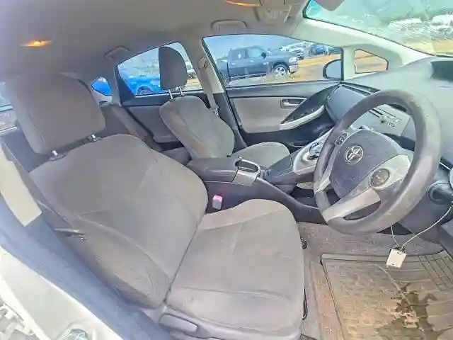 JTDKN3DU5C5460996 2012 TOYOTA PRIUS-4