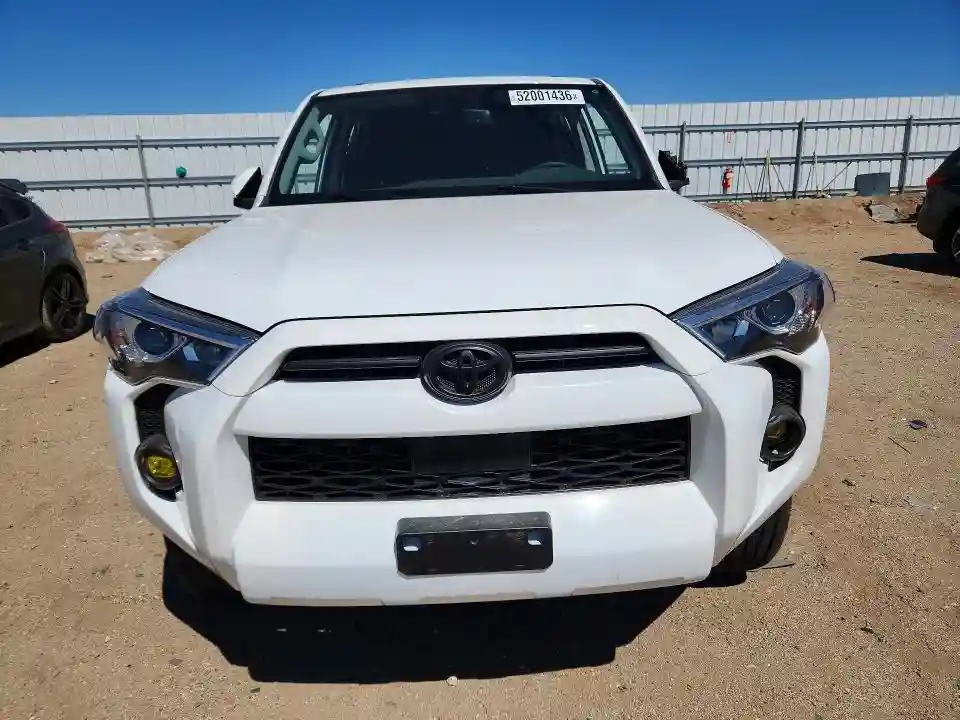 JTEMU5JR0R6241403 2024 TOYOTA 4RUNNER-4