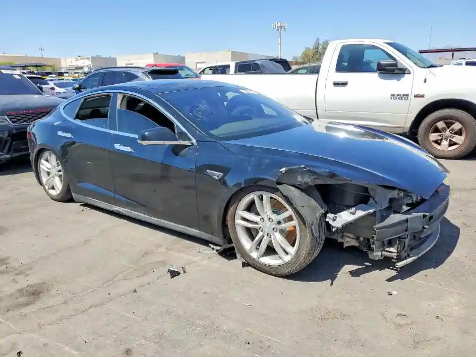 5YJSA1CN4DFP04485 2013 TESLA MODEL S-3