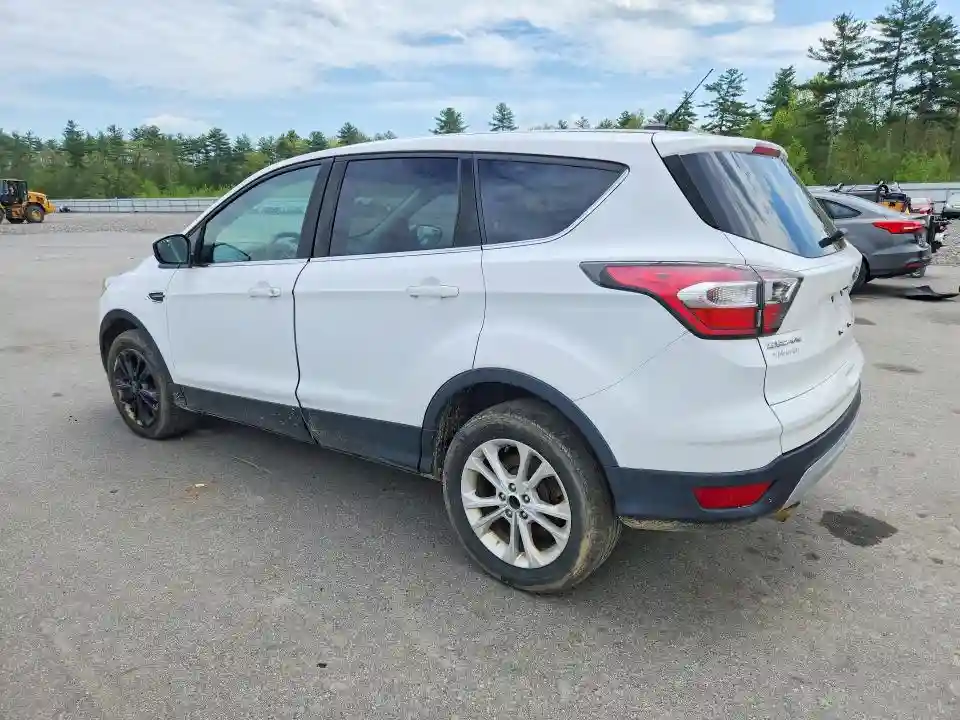 1FMCU9GD2HUB19067 2017 FORD ESCAPE-1