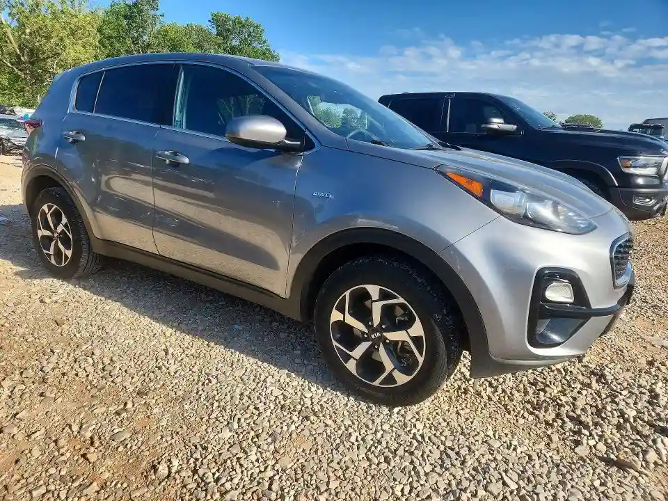 KNDPMCAC6N7970527 2022 KIA SPORTAGE-3