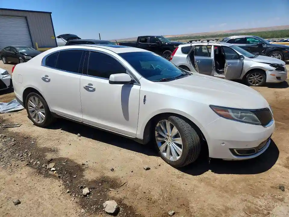 1LNHL9FT5FG603506 2015 LINCOLN MKS-3
