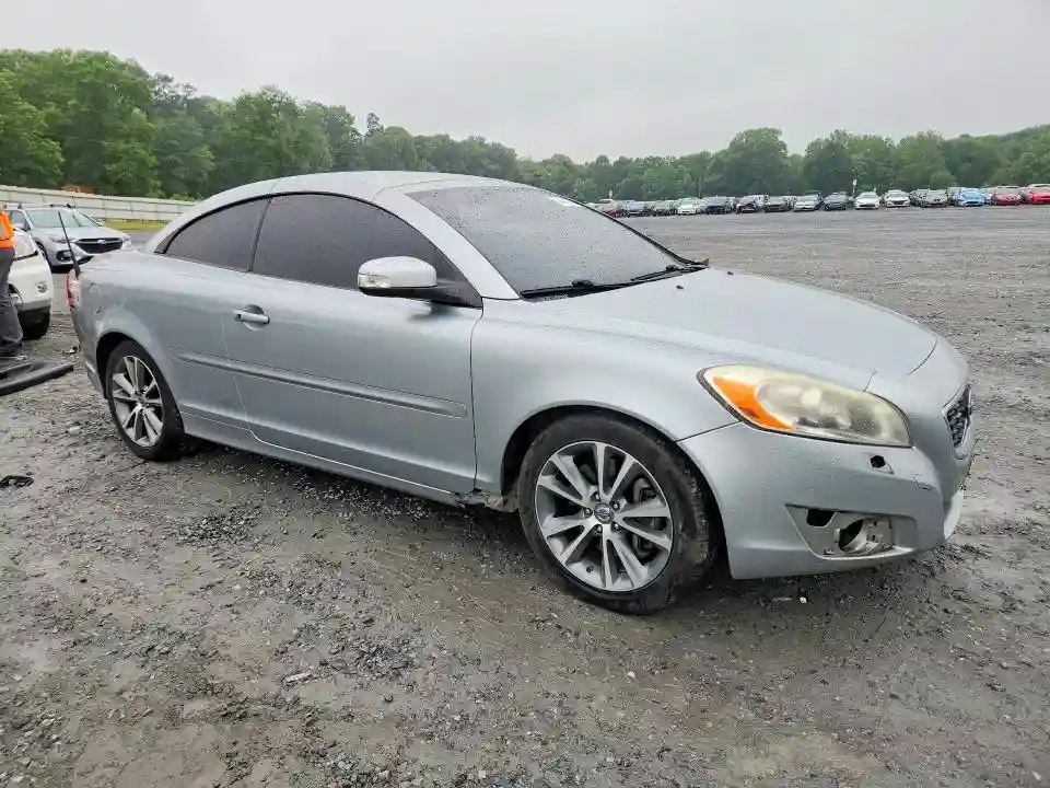 YV1672MC7BJ108385 2011 VOLVO C70-3