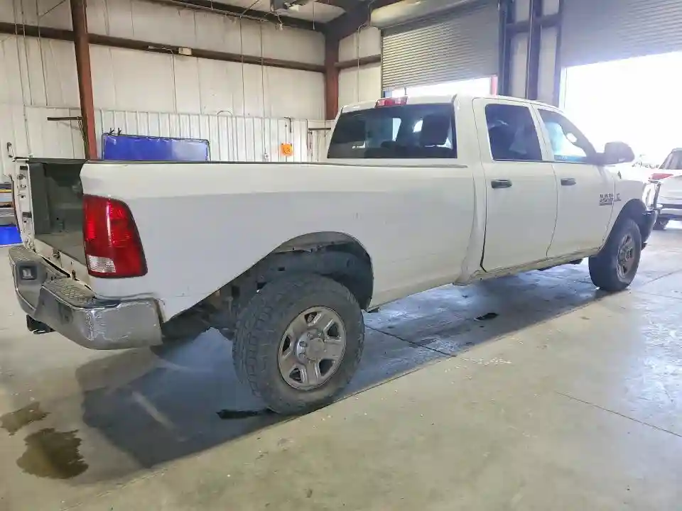 3C6UR5HL1FG557403 2015 RAM 2500-2