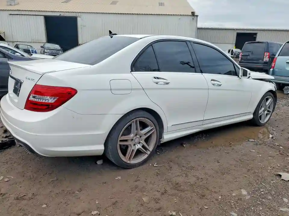 WDDGF8AB6EG181590 2014 MERCEDES-BENZ C-CLASS-2
