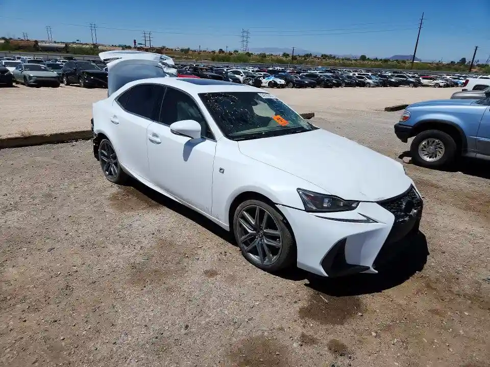 JTHBE1D2XH5030759 2017 LEXUS IS-3