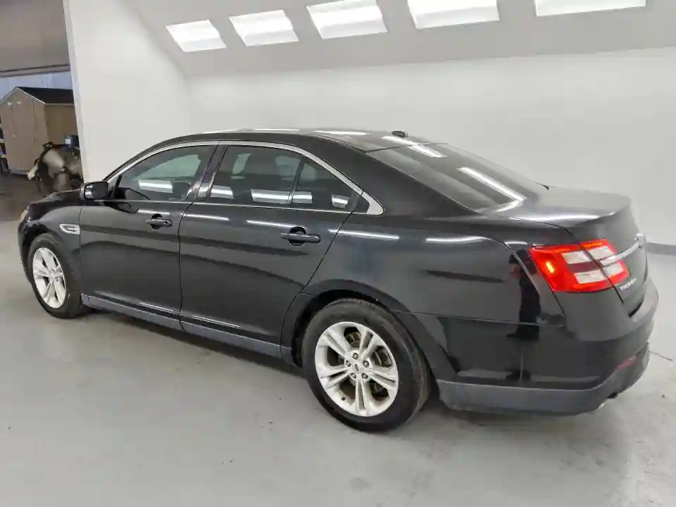 1FAHP2H82HG126292 2017 FORD TAURUS-1