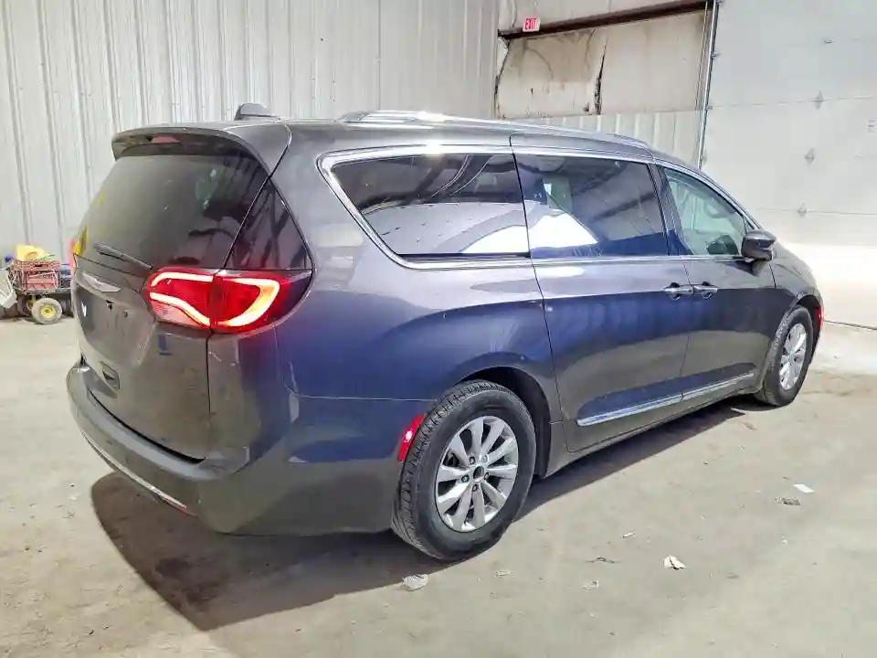 2C4RC1BG9KR665762 2019 CHRYSLER PACIFICA-2