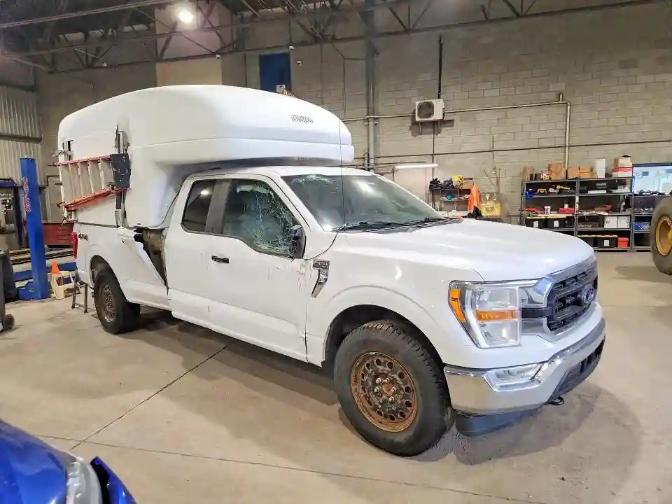 1FTFX1E5XMKD10537 2021 FORD F150-3
