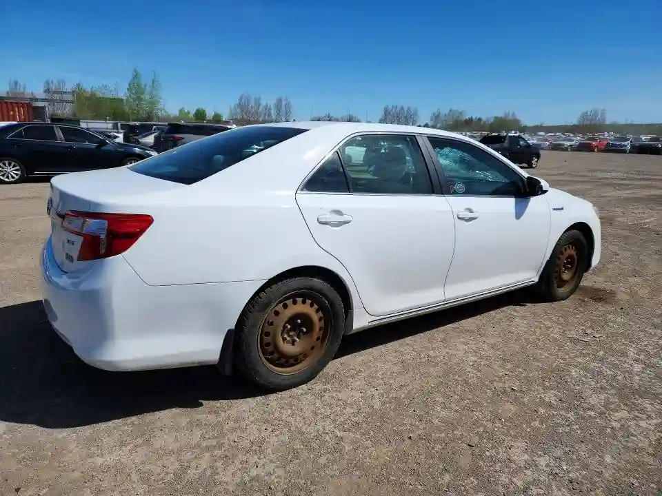 4T1BD1FK0CU010970 2012 TOYOTA CAMRY SOLA-2