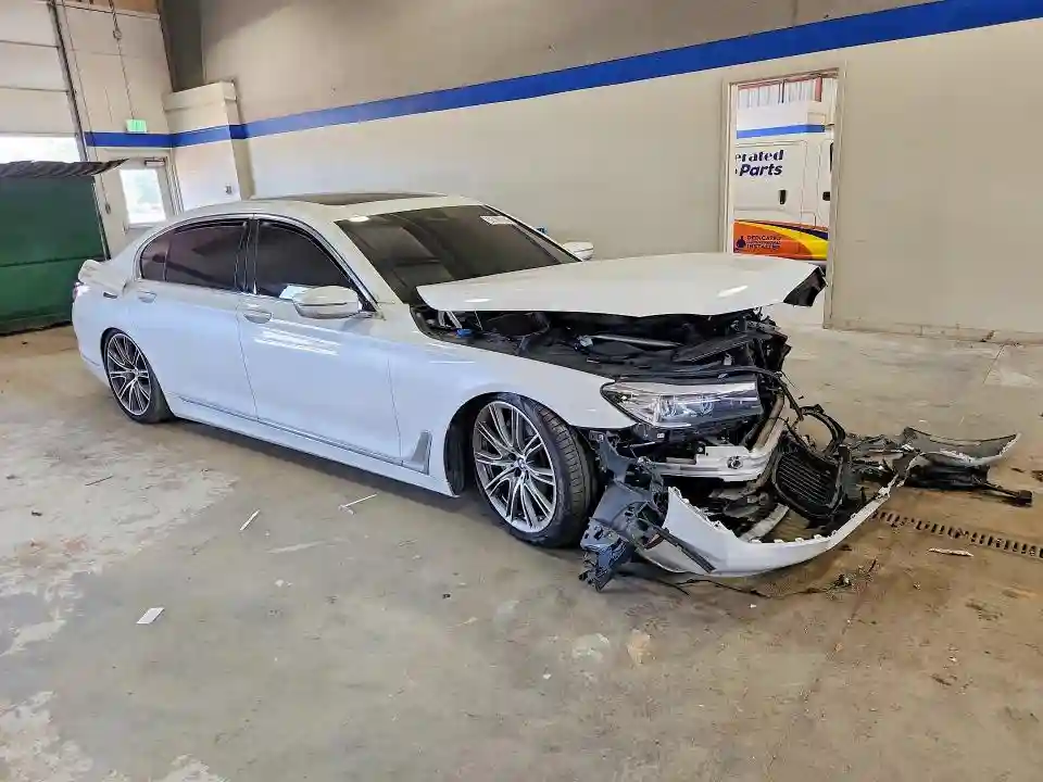 WBA7E2C5XKB216901 2019 BMW 7 SERIES-3