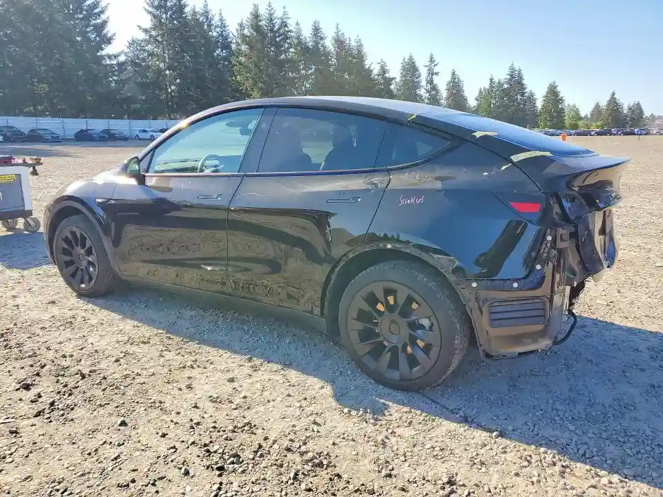 7SAYGDED8RF086063 2024 TESLA MODEL Y-1