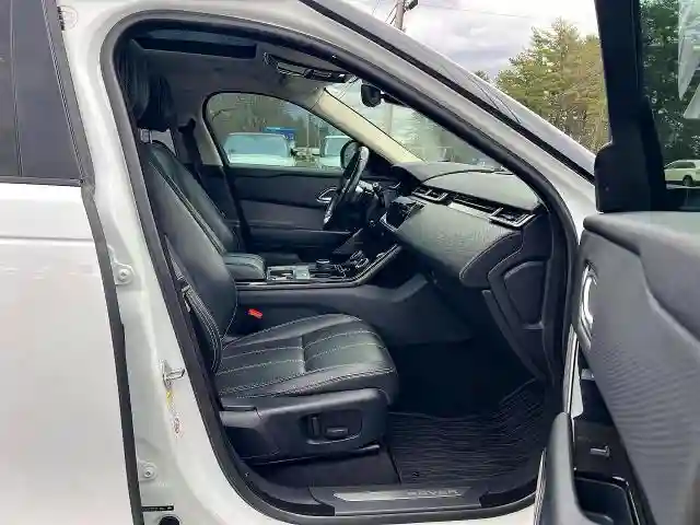 SALYB2RVXJA727237 2018 LAND ROVER RANGEROVER-4