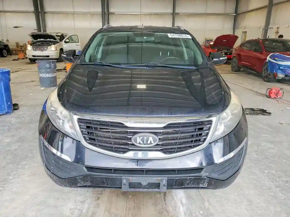 KNDPBCA2XB7153330 2011 KIA SPORTAGE-4